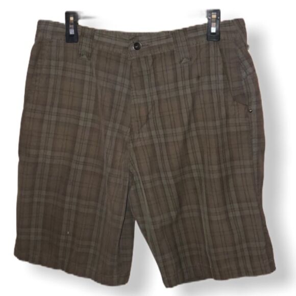 Redsand Shorts - Picture 1 of 8